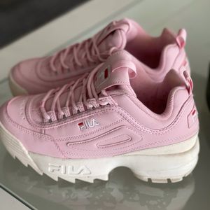 fila with pink